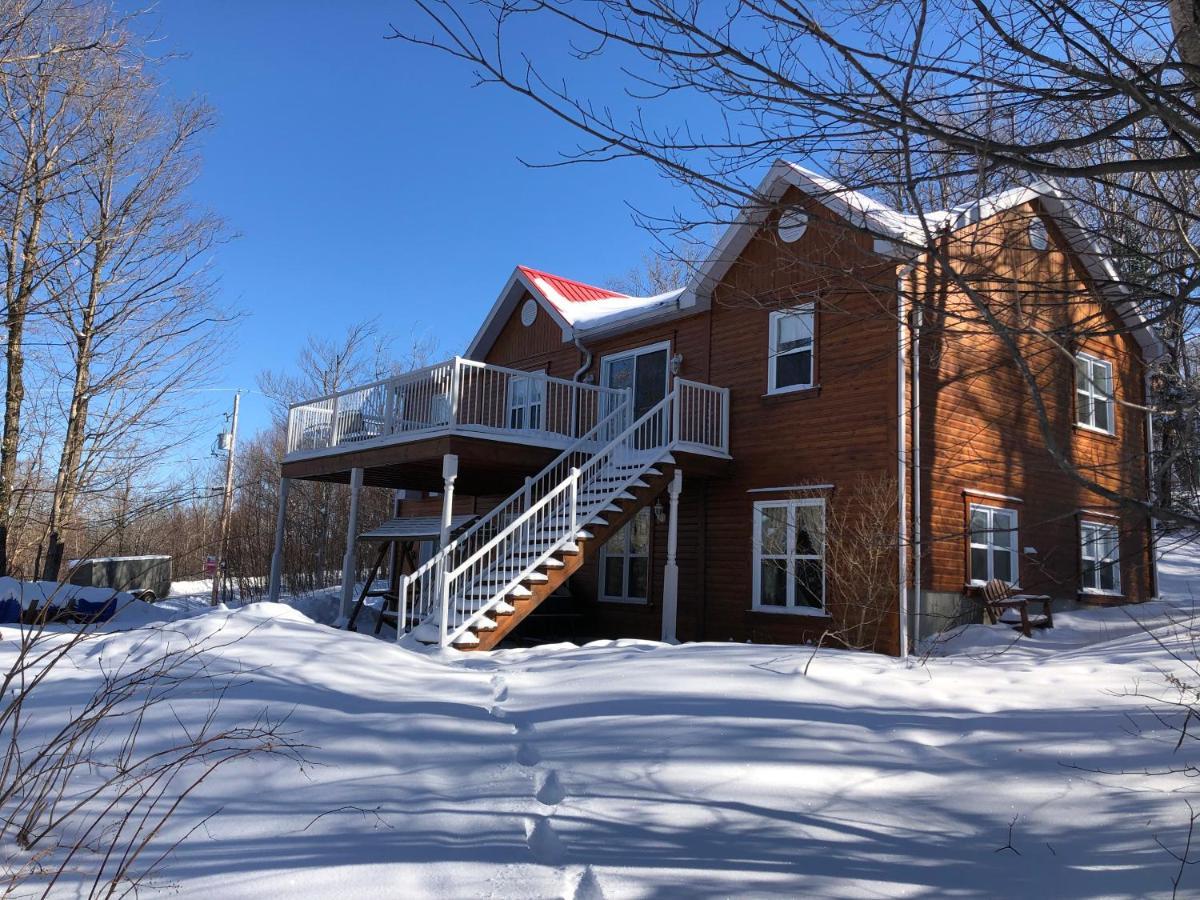 蒙塔格尼度假屋 Notre-Dame-Des-Bois 外观 照片