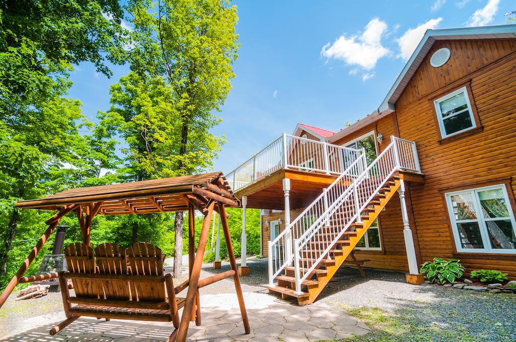 蒙塔格尼度假屋 Notre-Dame-Des-Bois 外观 照片