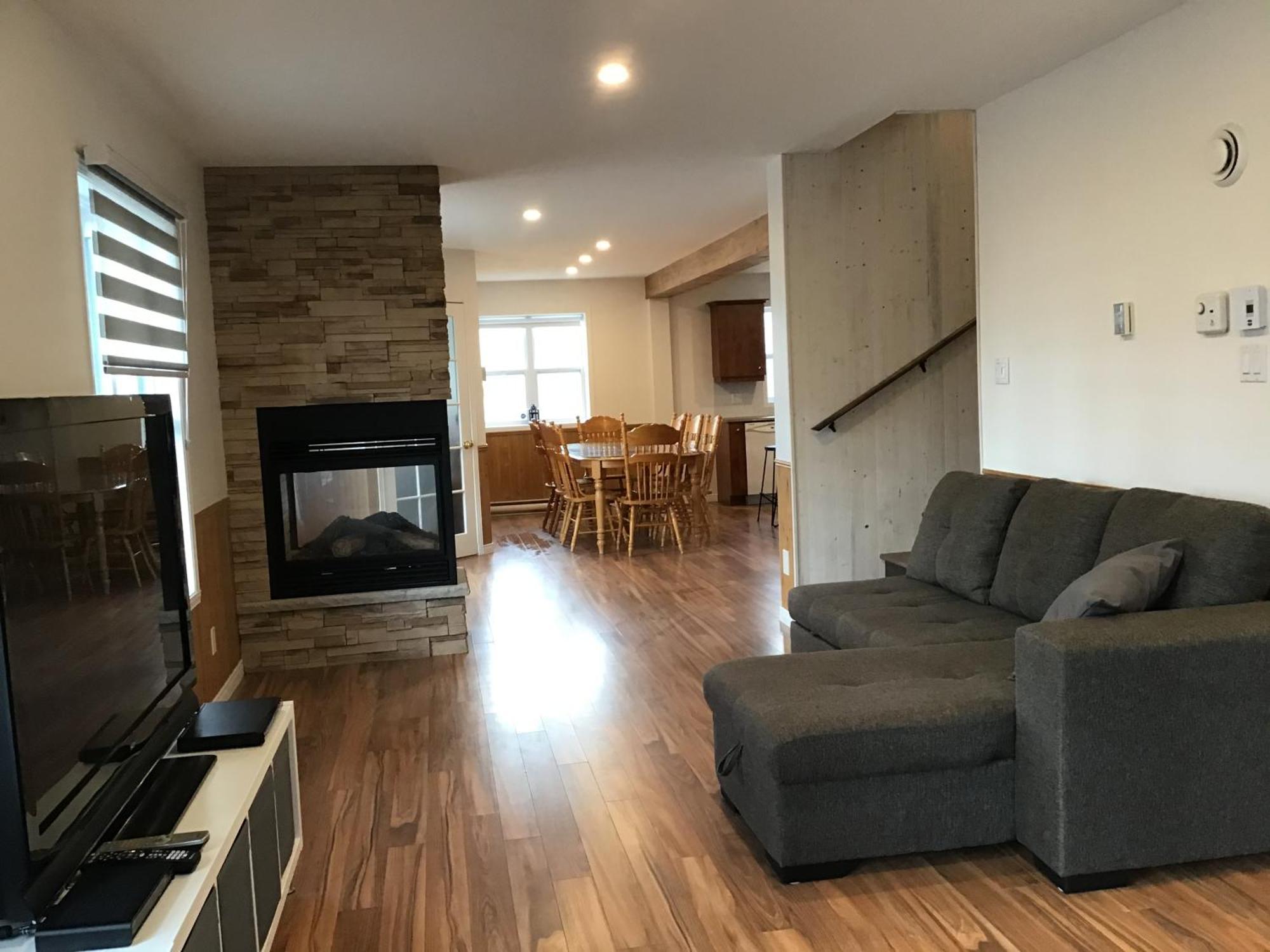 蒙塔格尼度假屋 Notre-Dame-Des-Bois 外观 照片
