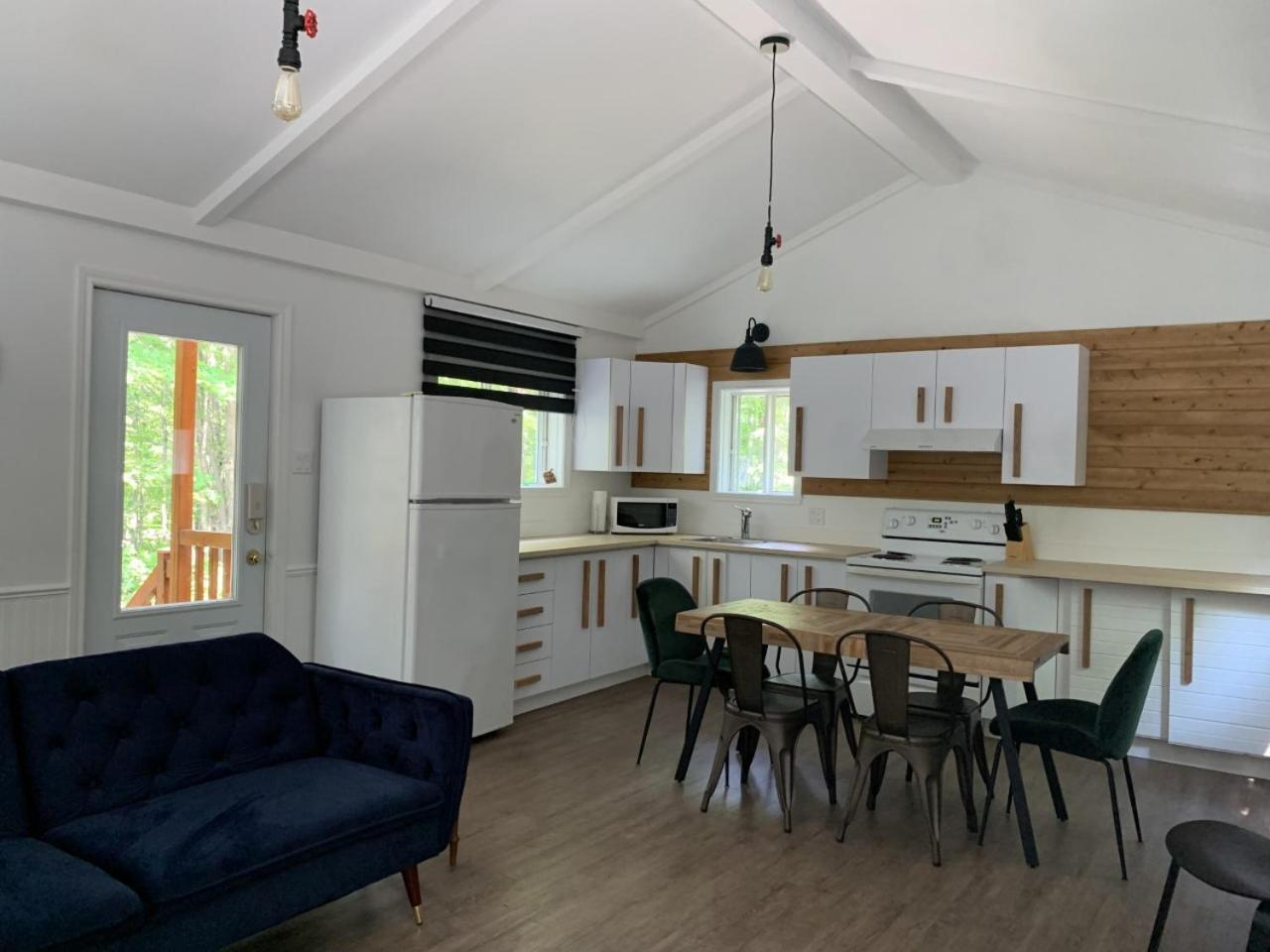 蒙塔格尼度假屋 Notre-Dame-Des-Bois 外观 照片