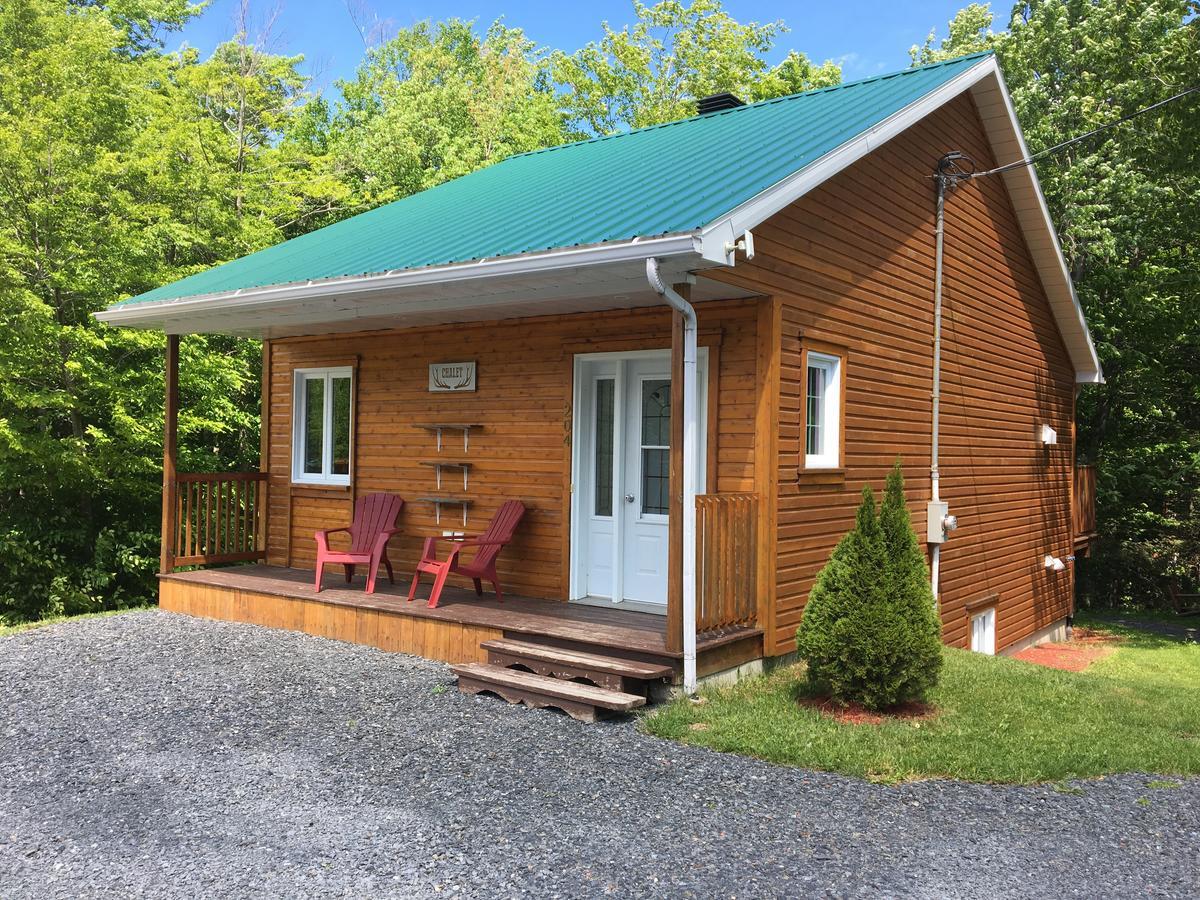 蒙塔格尼度假屋 Notre-Dame-Des-Bois 外观 照片