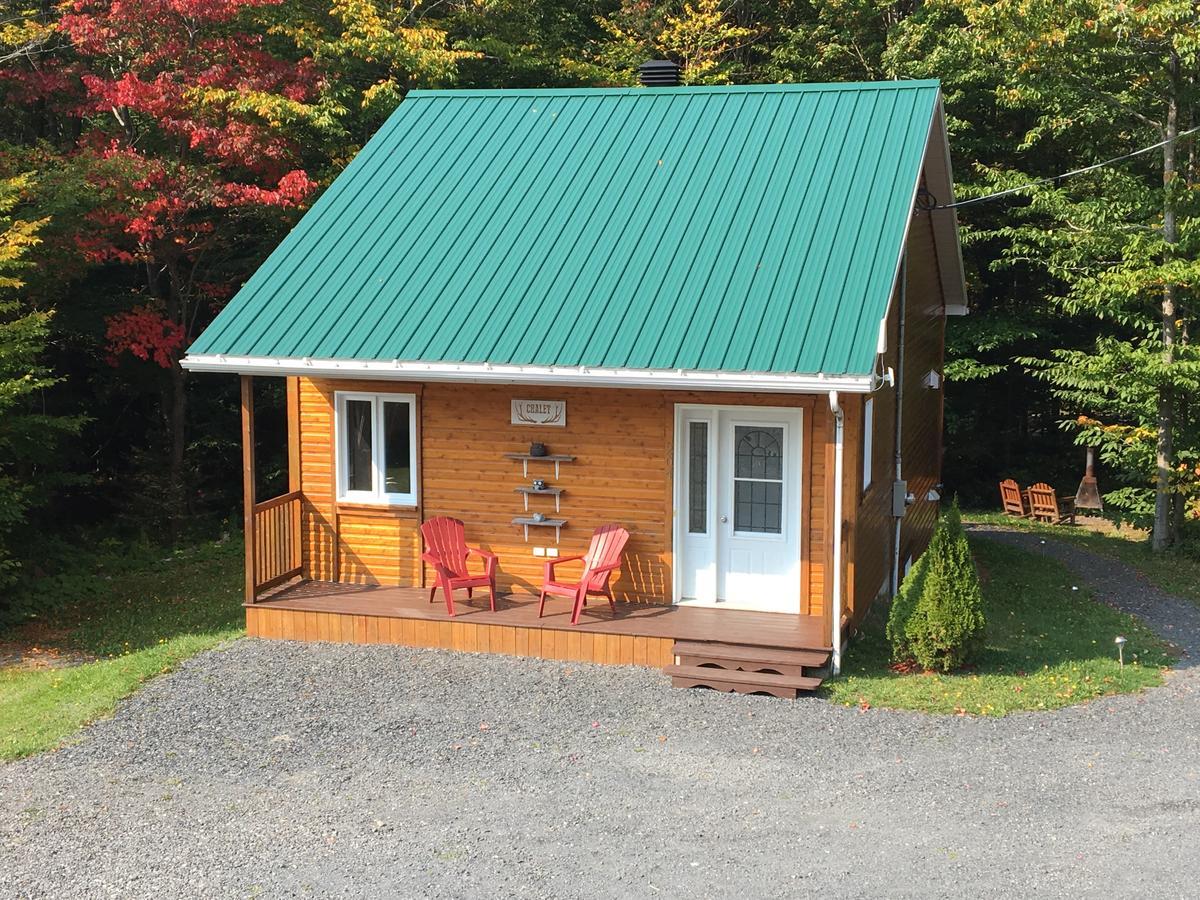 蒙塔格尼度假屋 Notre-Dame-Des-Bois 外观 照片