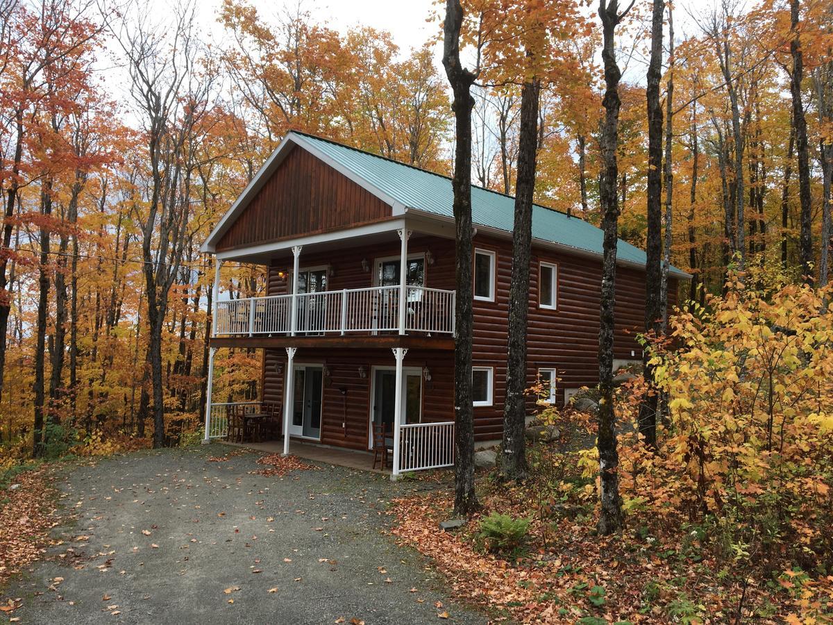 蒙塔格尼度假屋 Notre-Dame-Des-Bois 外观 照片