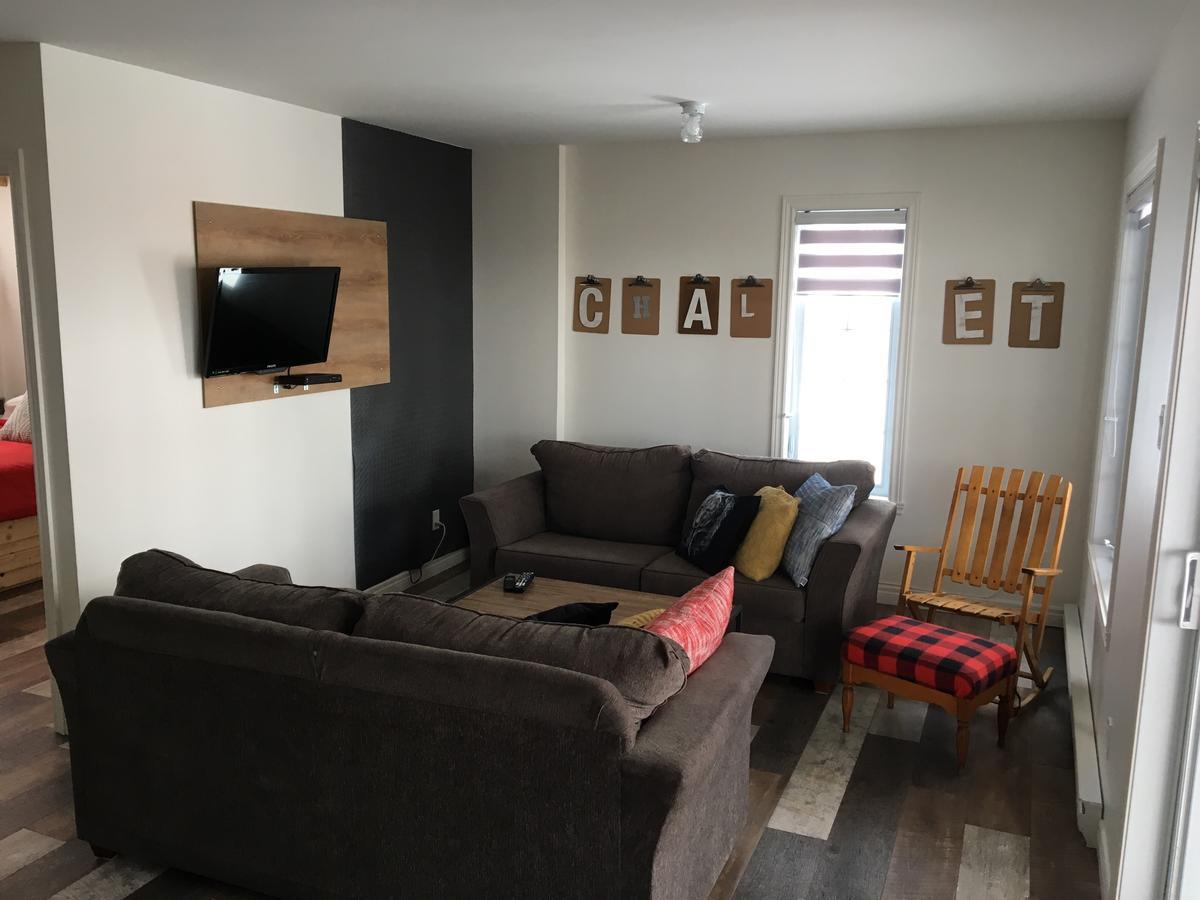 蒙塔格尼度假屋 Notre-Dame-Des-Bois 外观 照片